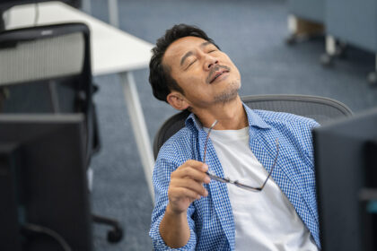 こまめに目を休め